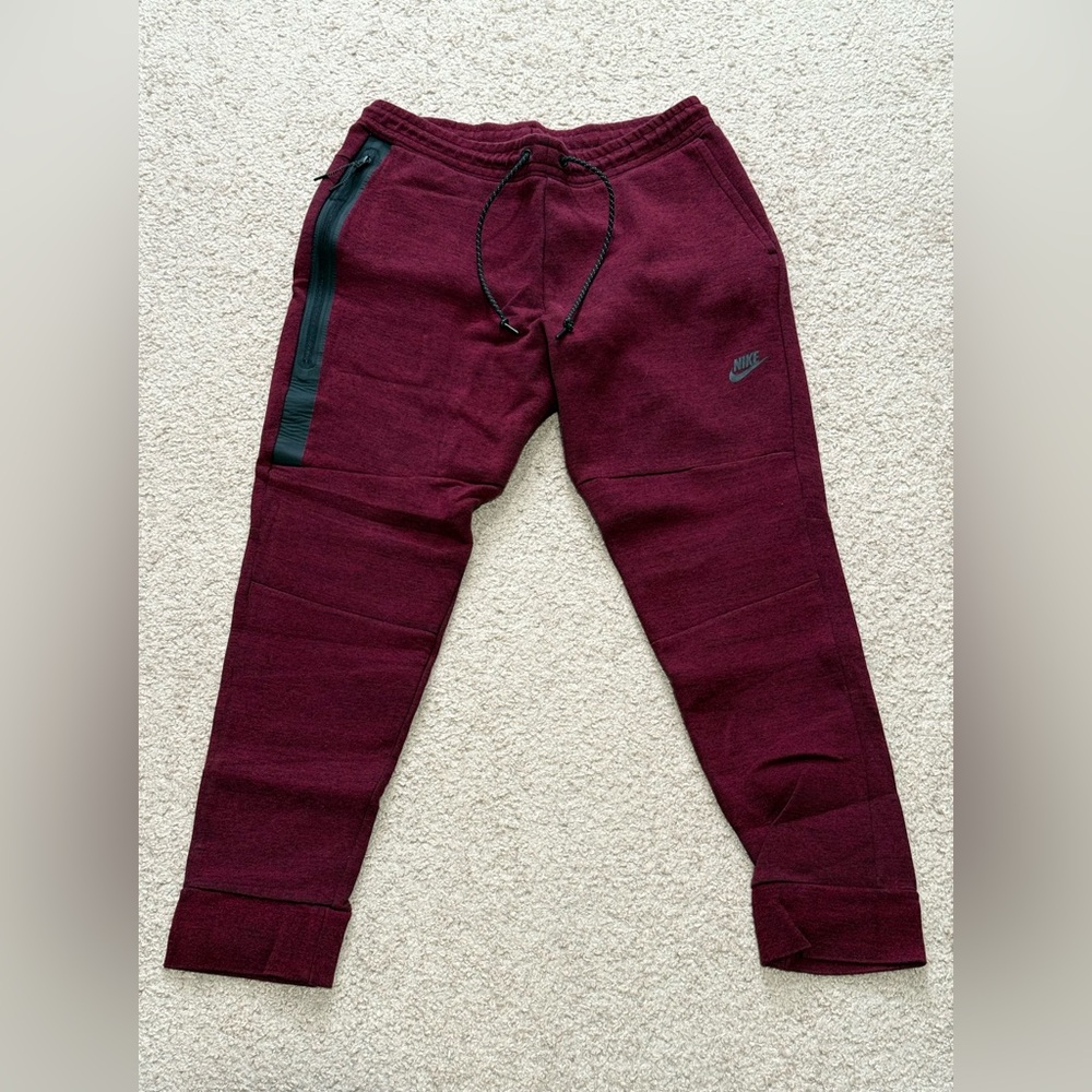 Nike Tech Fleece Sweatpants Joggers - XL - Red